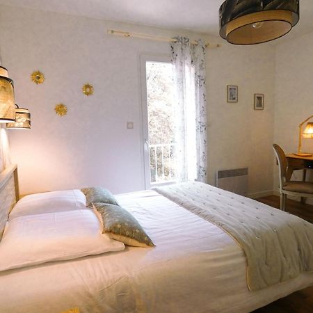 Chambre D'Hote L'Oree Des Buis Vouillé Екстериор снимка