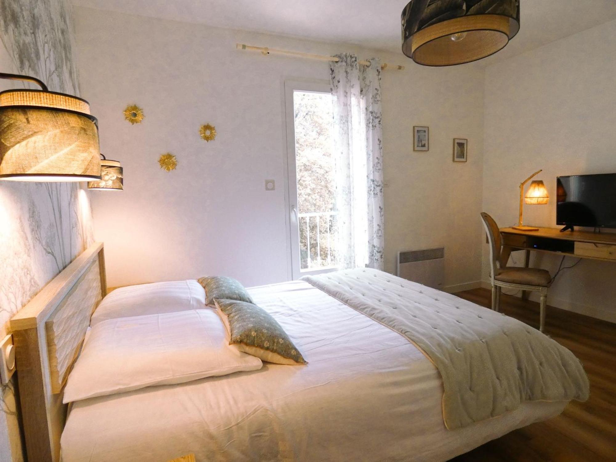 Chambre D'Hote L'Oree Des Buis Vouillé Екстериор снимка